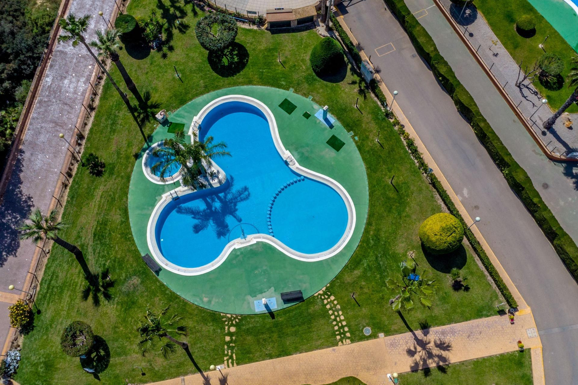 Resale - Apartment / Flat - Orihuela Costa - Campoamor