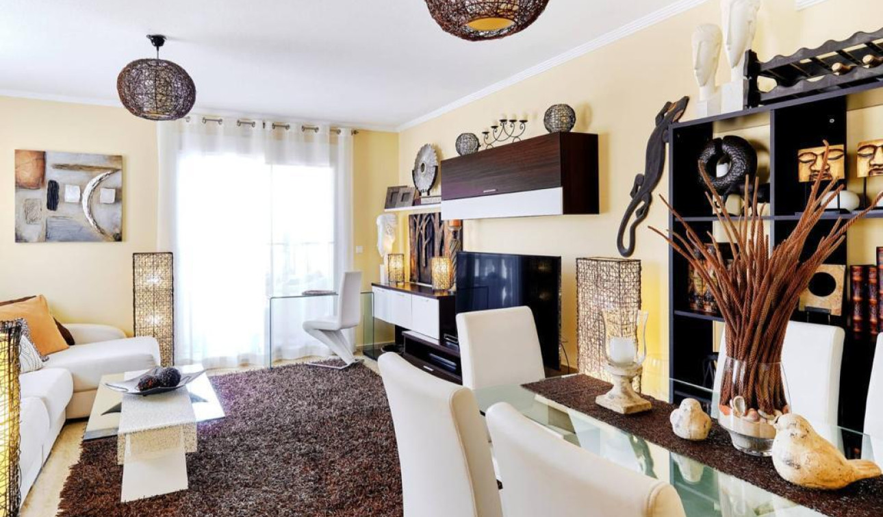 Resale - Apartment / Flat - Orihuela Costa - Campoamor