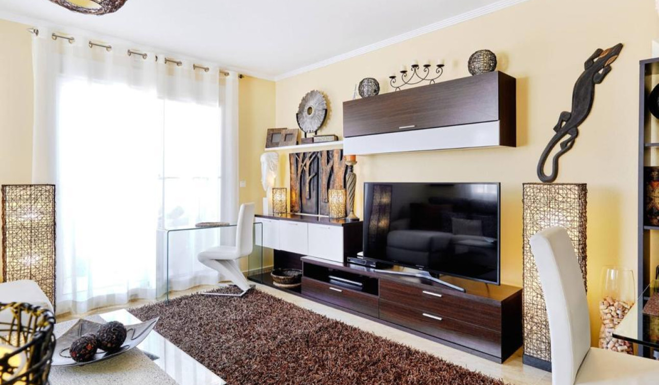 Resale - Apartment / Flat - Orihuela Costa - Campoamor