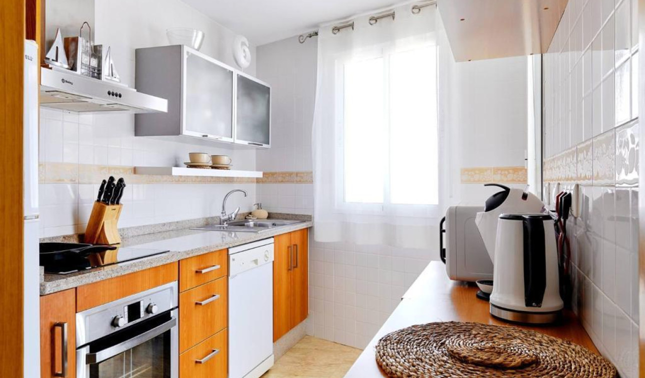 Resale - Apartment / Flat - Orihuela Costa - Campoamor