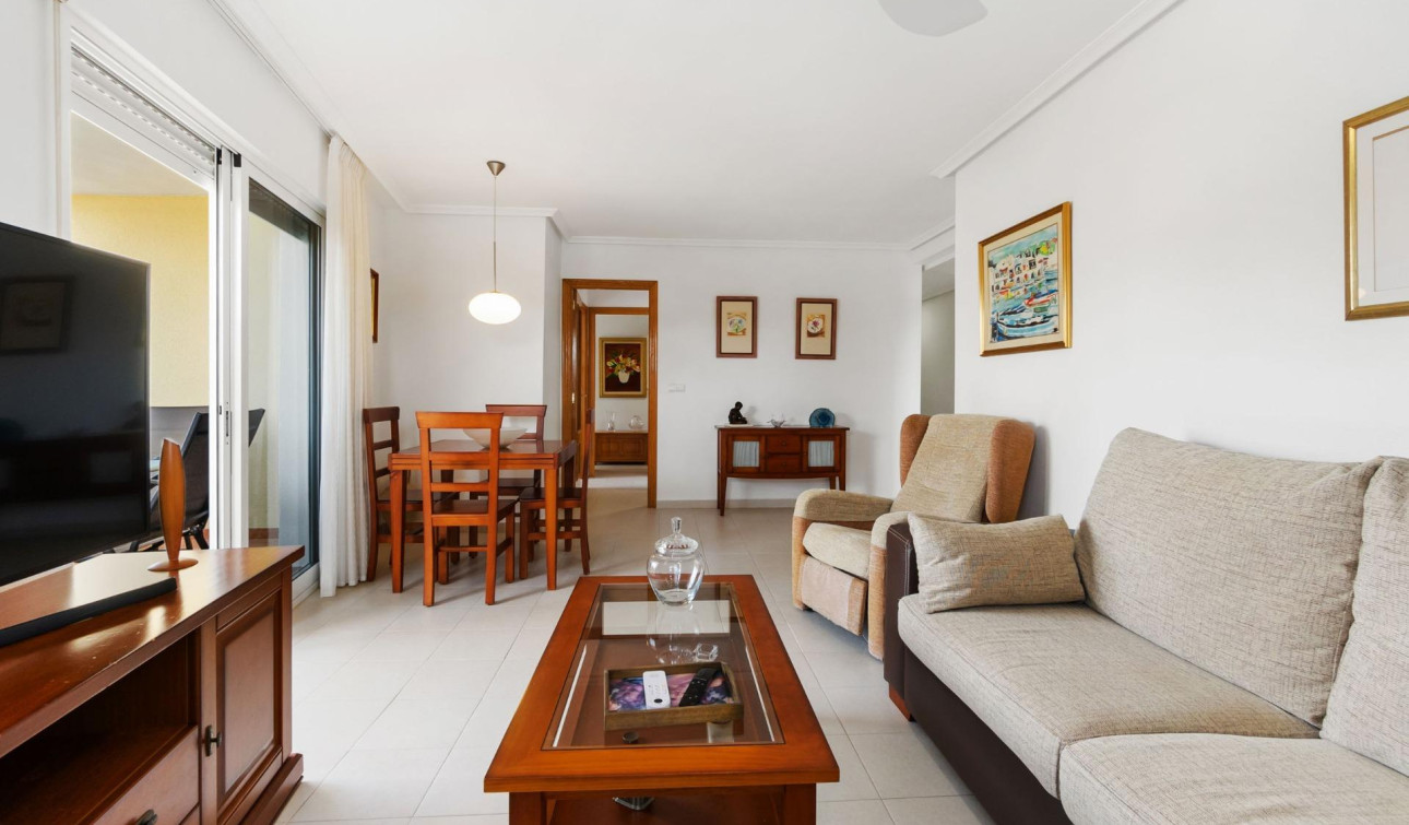 Resale - Apartment / Flat - Orihuela Costa - Campoamor