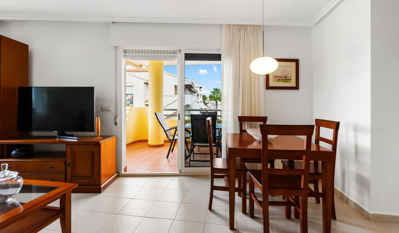 Resale - Apartment / Flat - Orihuela Costa - Campoamor