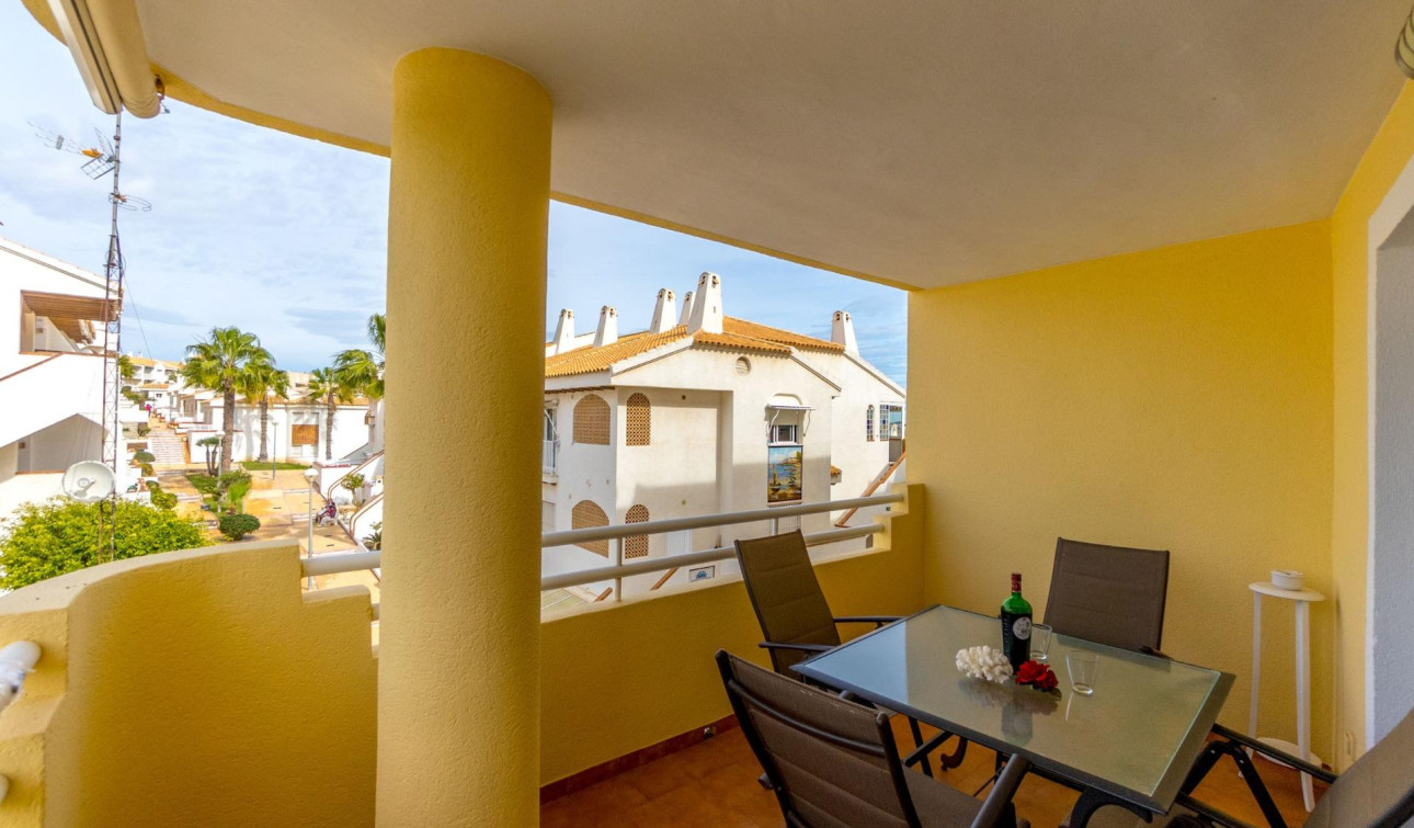 Resale - Apartment / Flat - Orihuela Costa - Campoamor