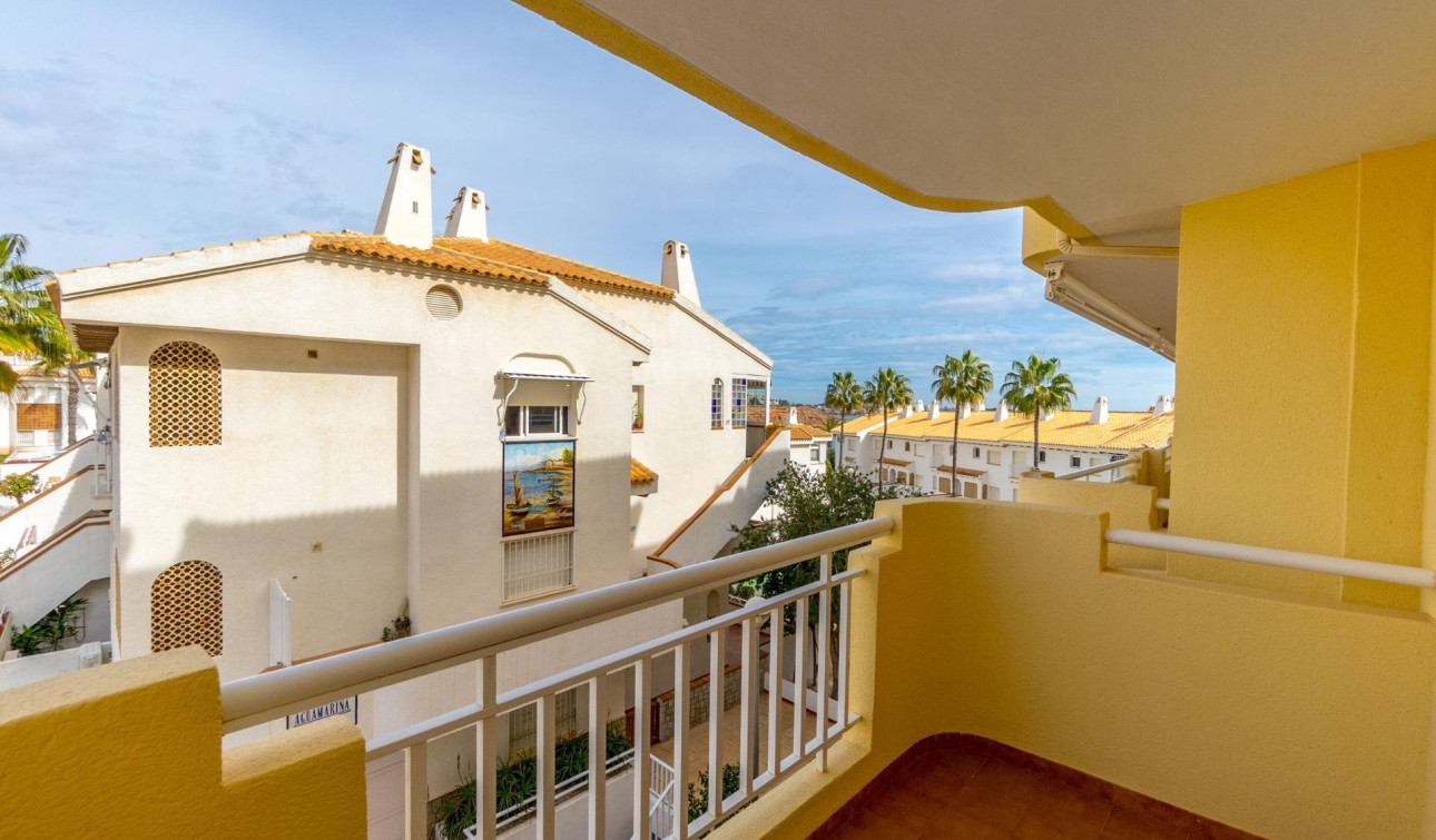 Resale - Apartment / Flat - Orihuela Costa - Campoamor