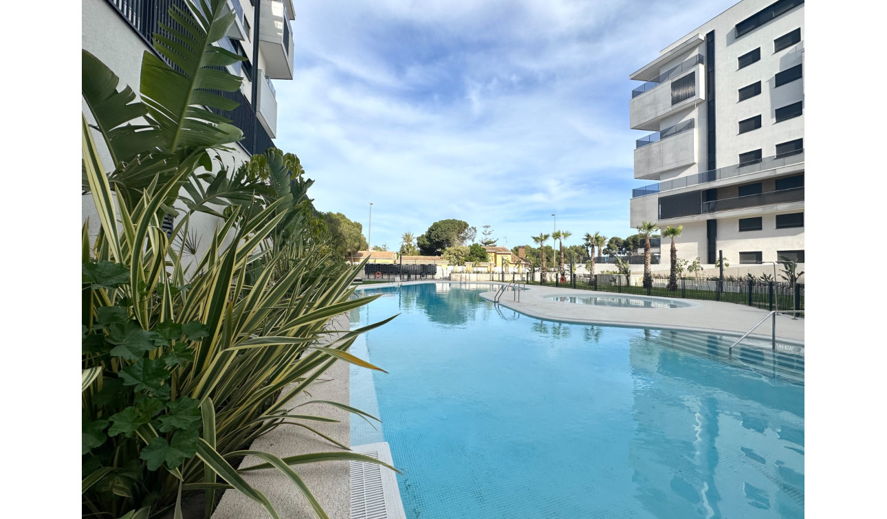 Resale - Apartment / Flat - Orihuela Costa - Dehesa de campoamor