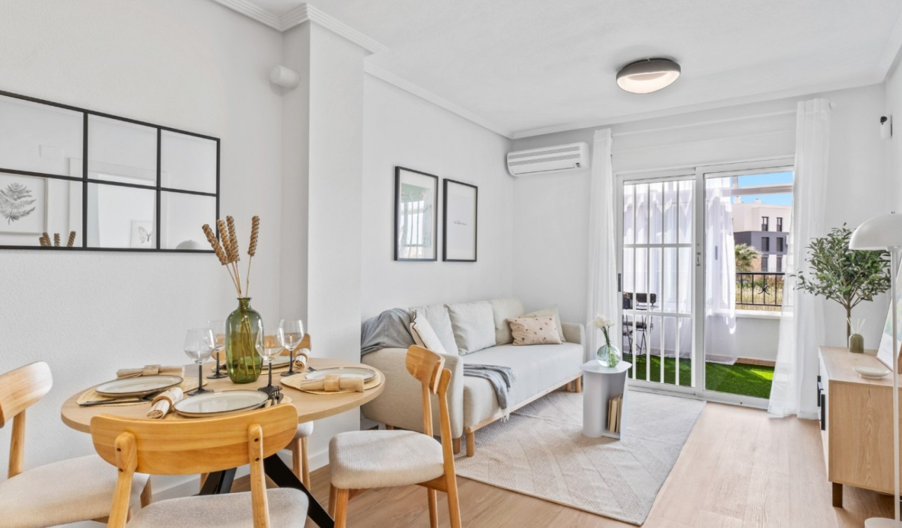 Resale - Apartment / Flat - Orihuela Costa - La Florida
