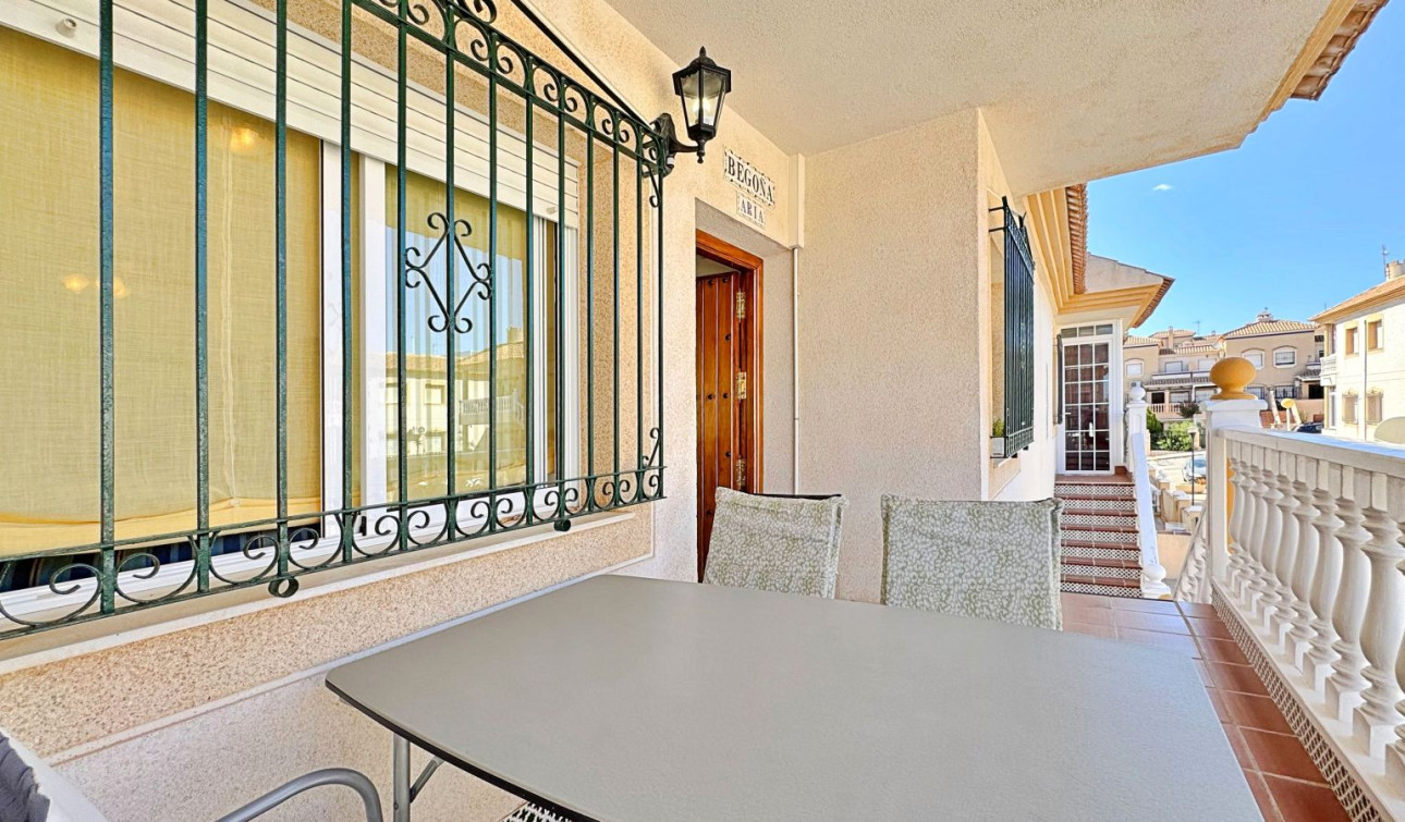 Resale - Apartment / Flat - Orihuela Costa - La Zenia