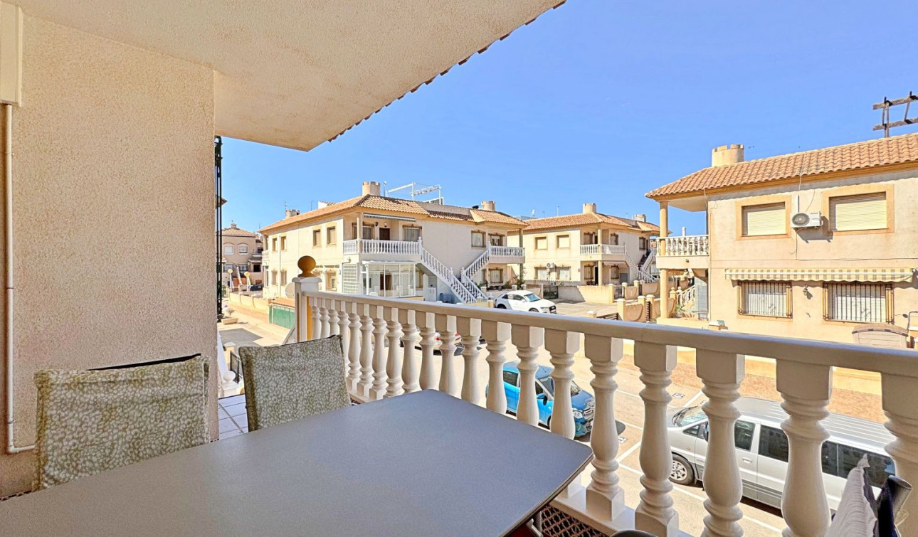 Resale - Apartment / Flat - Orihuela Costa - La Zenia