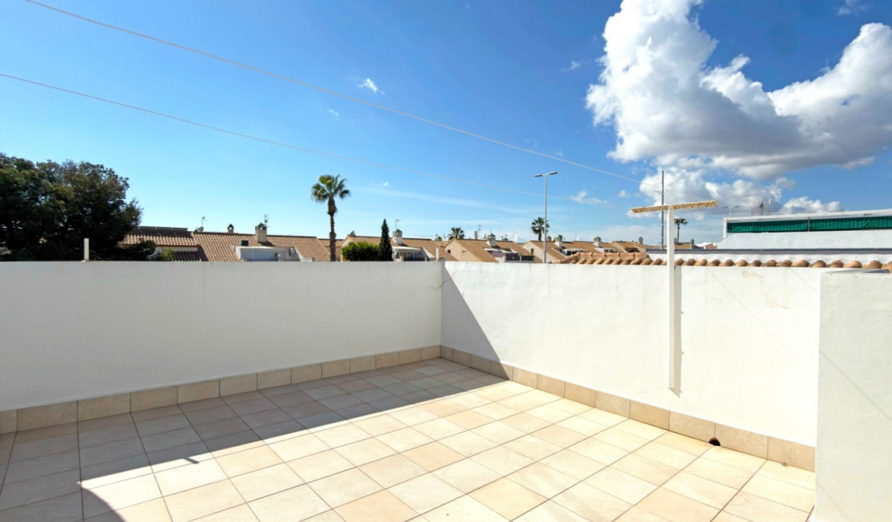 Resale - Apartment / Flat - Orihuela Costa - La Zenia