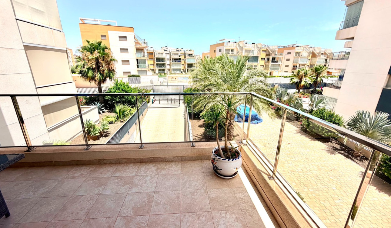 Resale - Apartment / Flat - Orihuela Costa - La Zenia