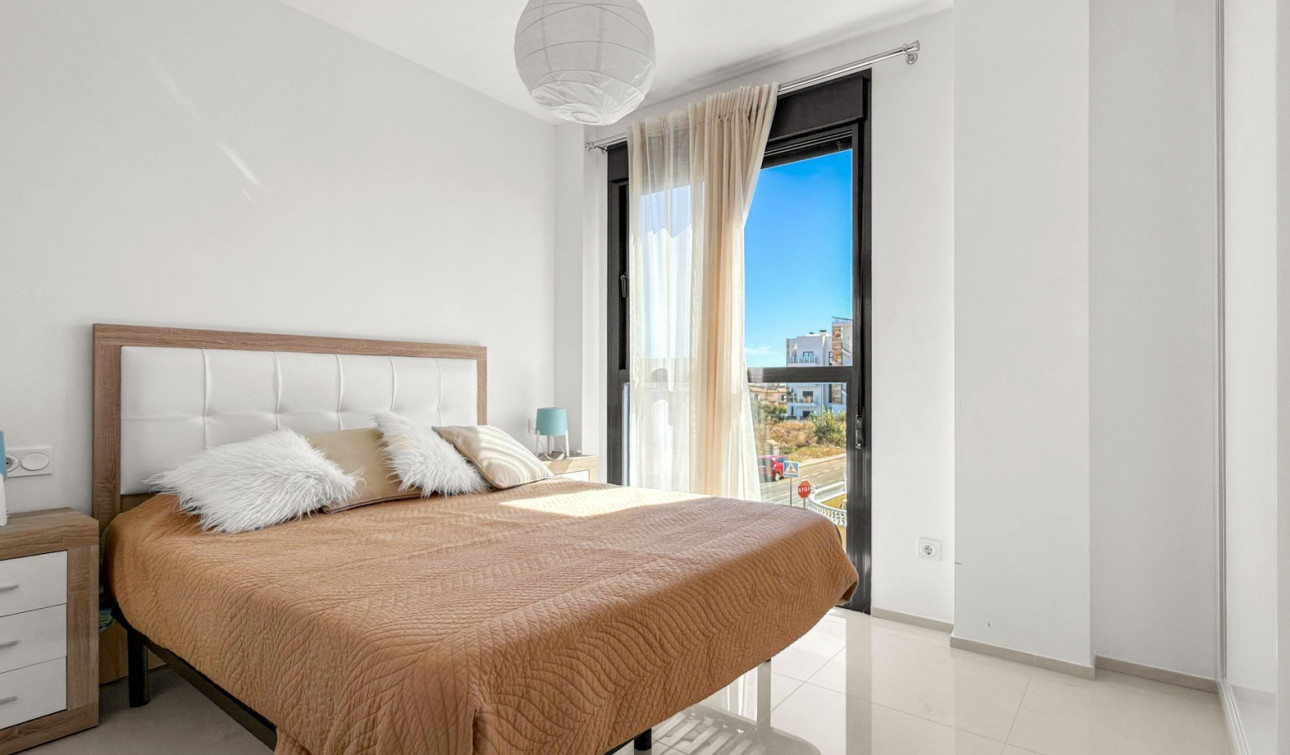 Resale - Apartment / Flat - Orihuela Costa - La Zenia