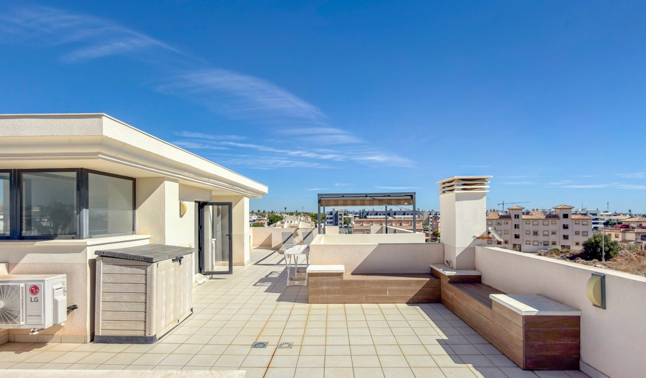 Resale - Apartment / Flat - Orihuela Costa - La Zenia