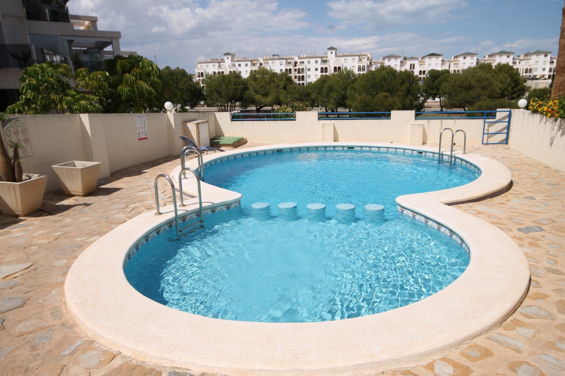 Resale - Apartment / Flat - Orihuela Costa - La Zenia