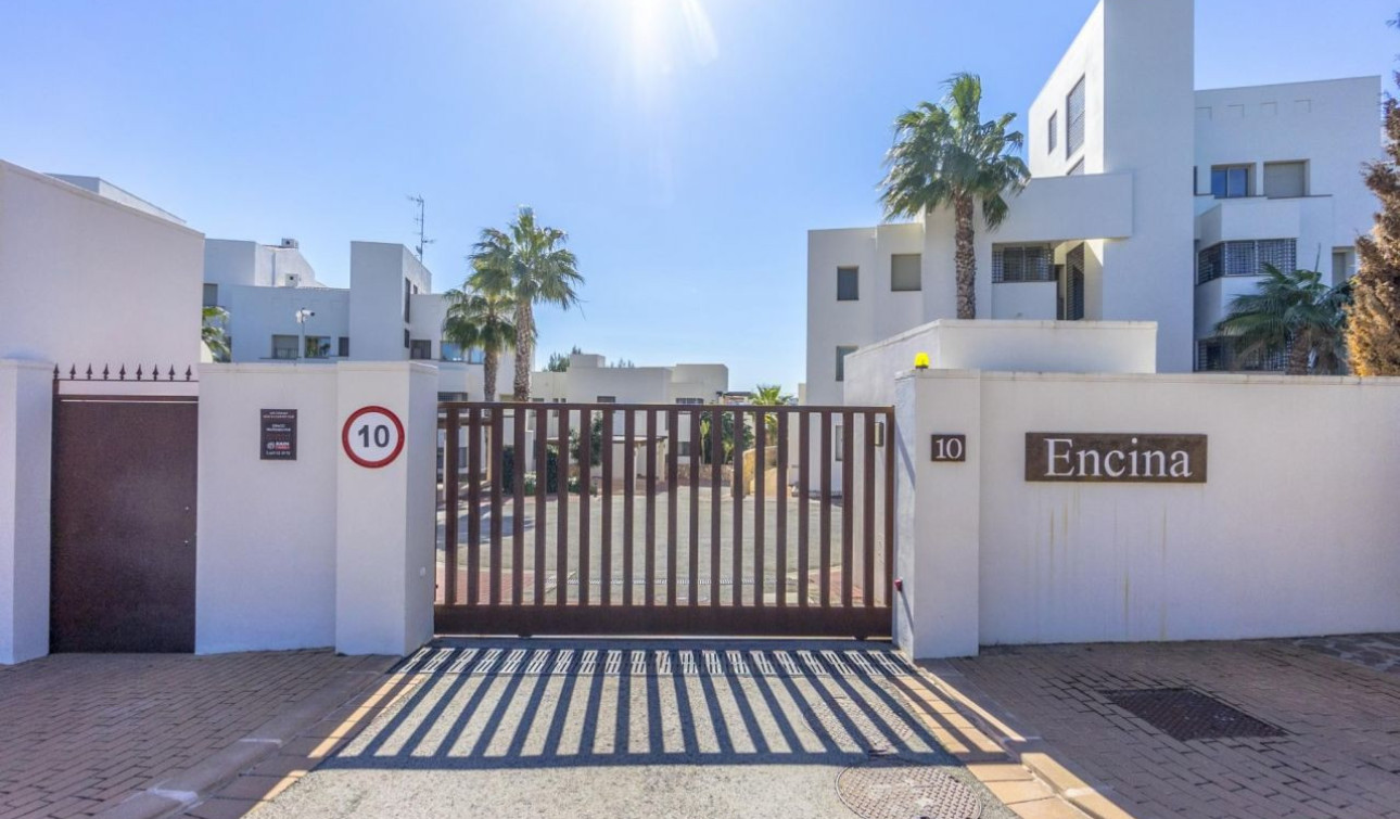 Resale - Apartment / Flat - Orihuela Costa - Las Colinas Golf