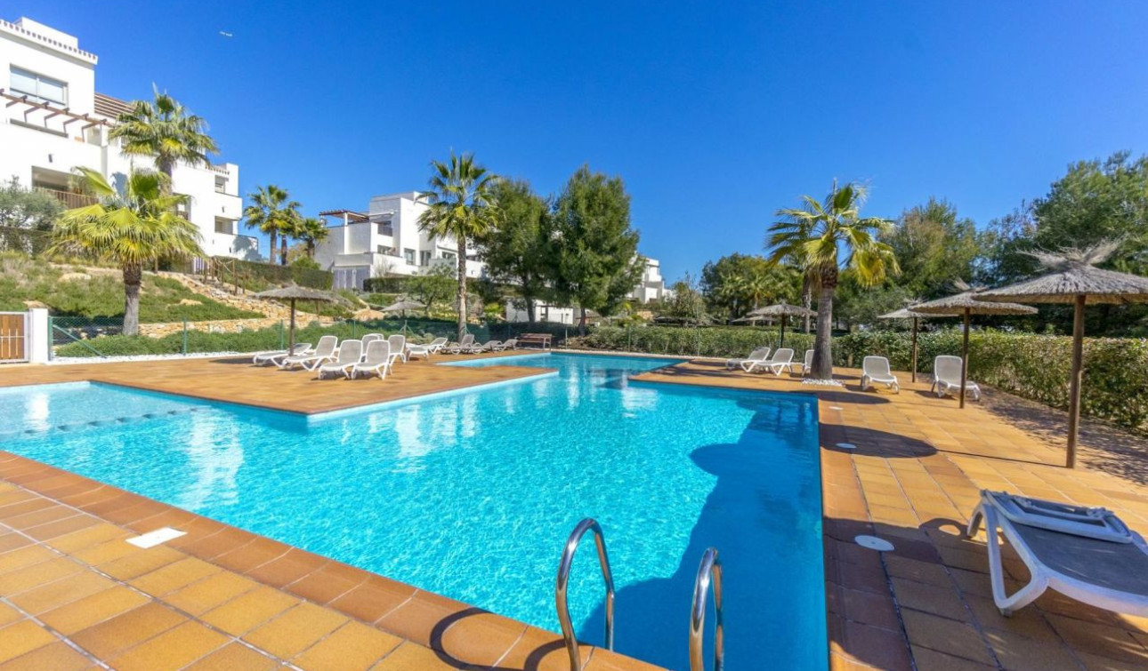 Resale - Apartment / Flat - Orihuela Costa - Las Colinas Golf