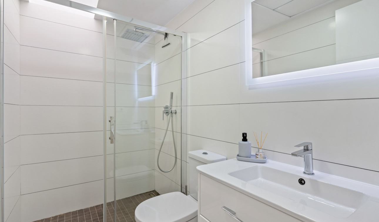 Resale - Apartment / Flat - Orihuela Costa - Las Filipinas