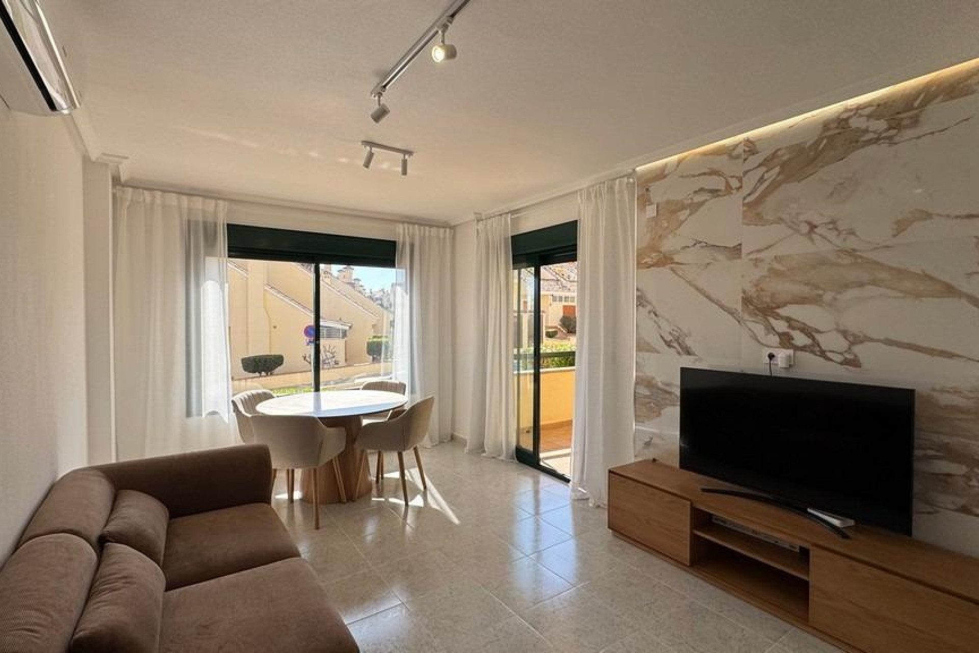 Resale - Apartment / Flat - Orihuela Costa - Las Filipinas