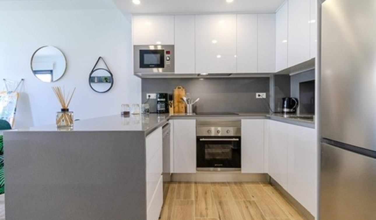Resale - Apartment / Flat - Orihuela Costa - Las Filipinas