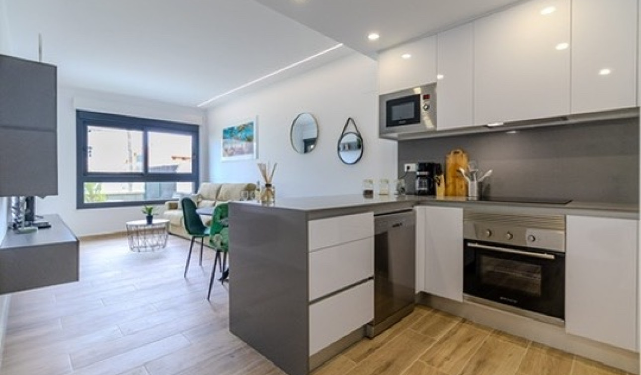 Resale - Apartment / Flat - Orihuela Costa - Las Filipinas