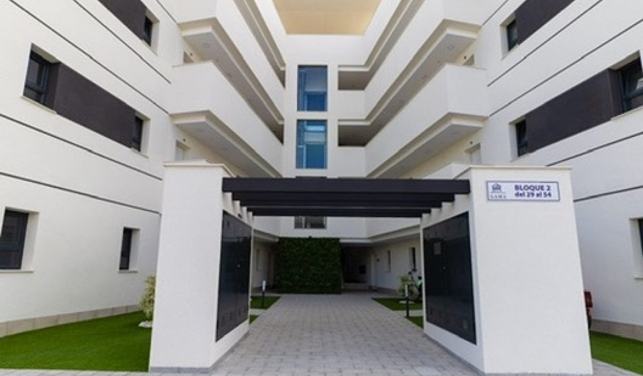 Resale - Apartment / Flat - Orihuela Costa - Las Filipinas