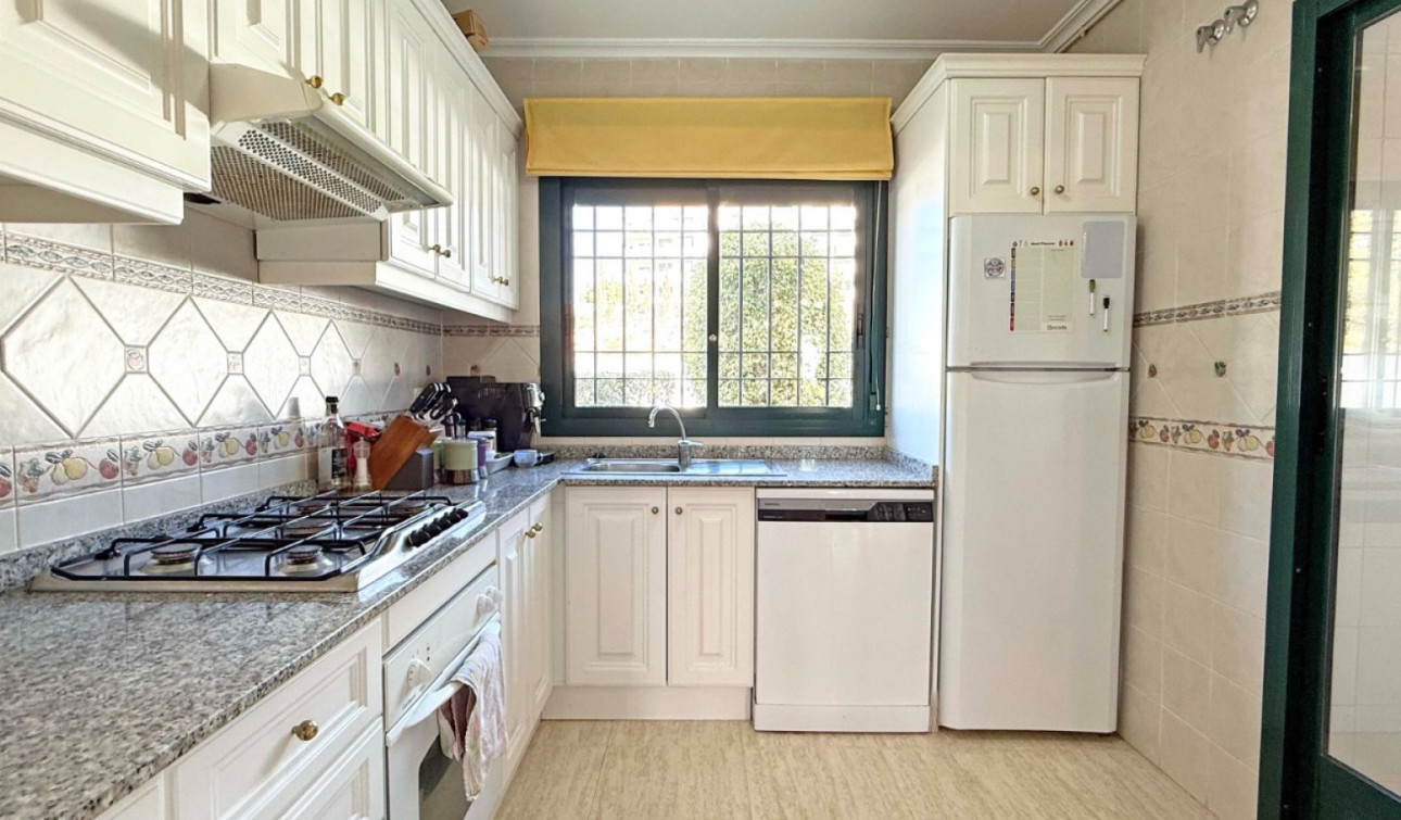 Resale - Apartment / Flat - Orihuela Costa - Lomas de Campoamor