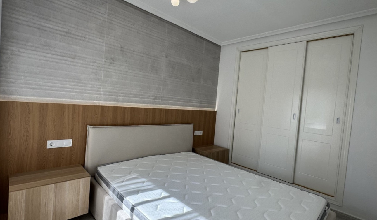 Resale - Apartment / Flat - Orihuela Costa - Lomas de Campoamor