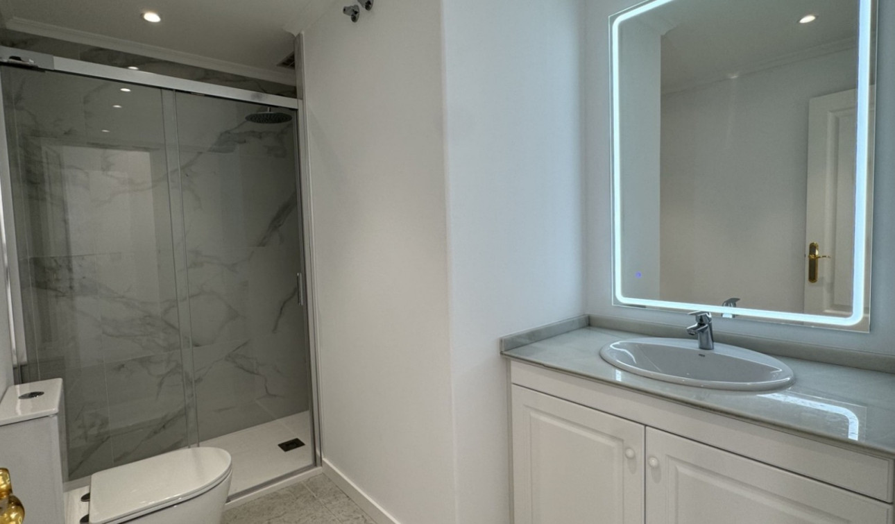 Resale - Apartment / Flat - Orihuela Costa - Lomas de Campoamor