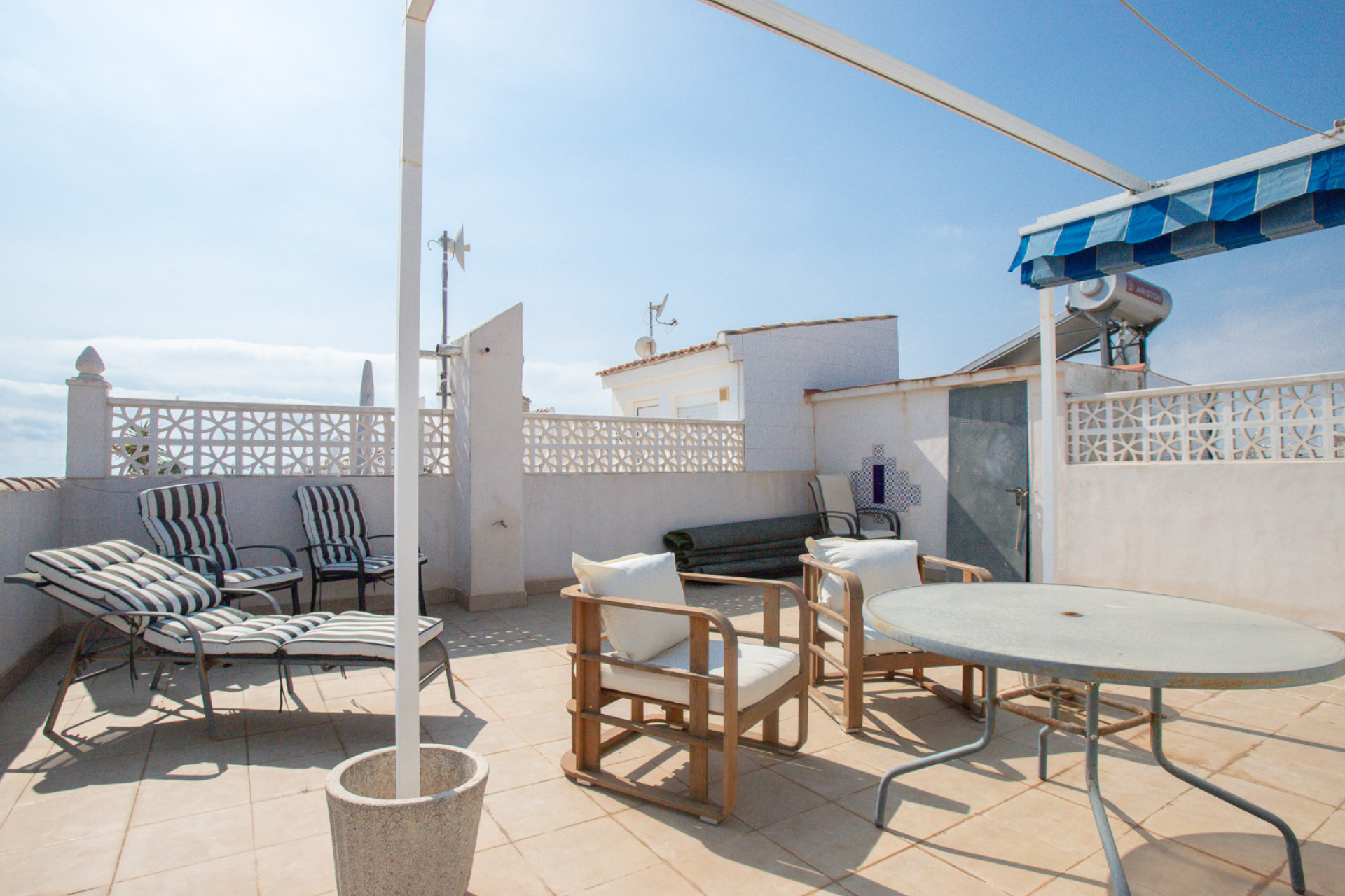 Resale - Apartment / Flat - Orihuela Costa - Los Almendros-La Florida