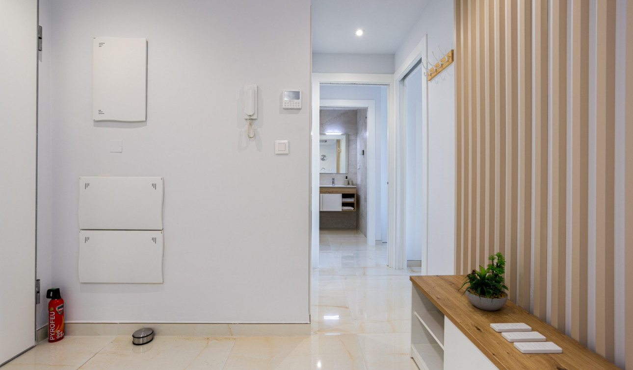 Resale - Apartment / Flat - Orihuela Costa - Los Altos