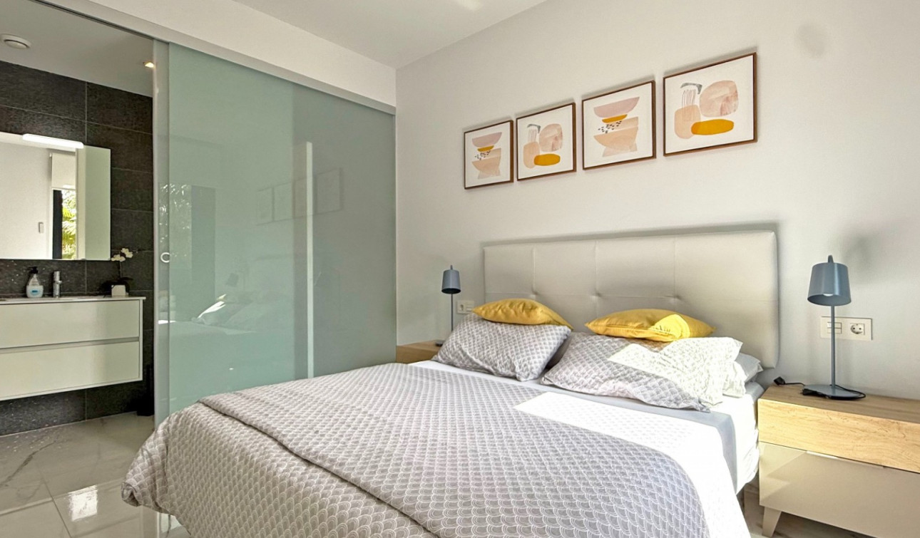 Resale - Apartment / Flat - Orihuela Costa - Los Altos