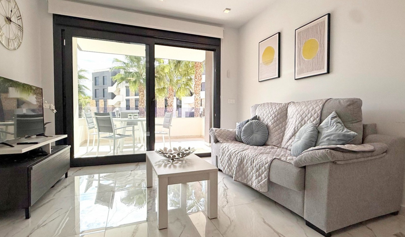 Resale - Apartment / Flat - Orihuela Costa - Los Altos