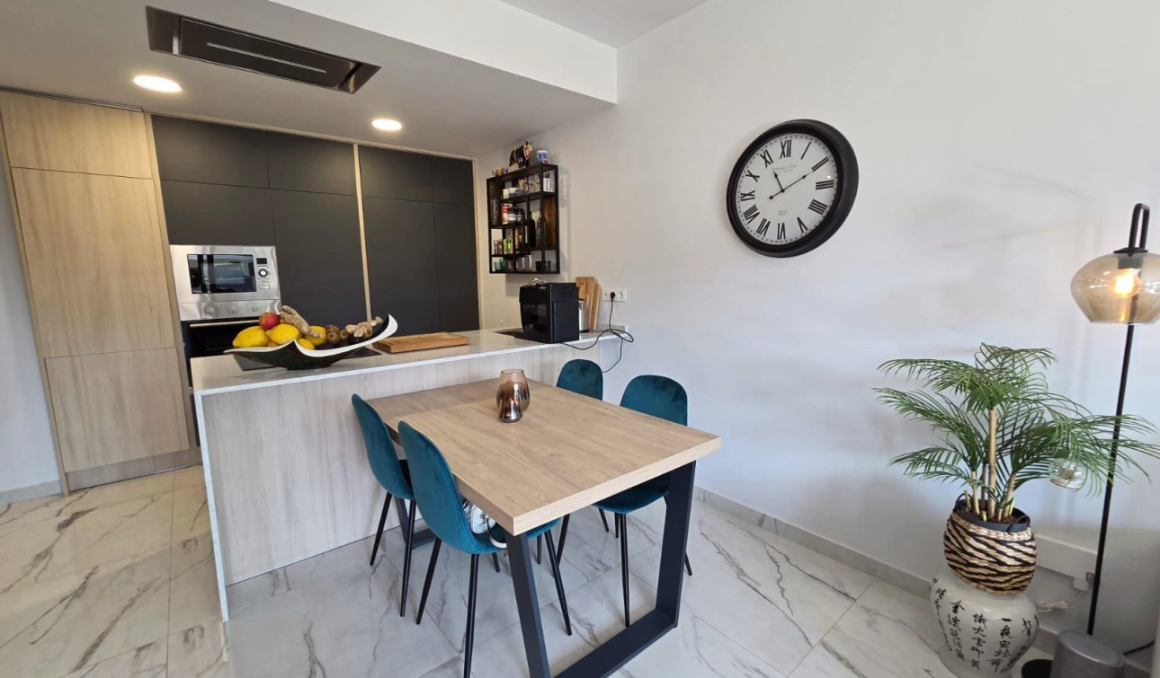 Resale - Apartment / Flat - Orihuela Costa - Los Altos