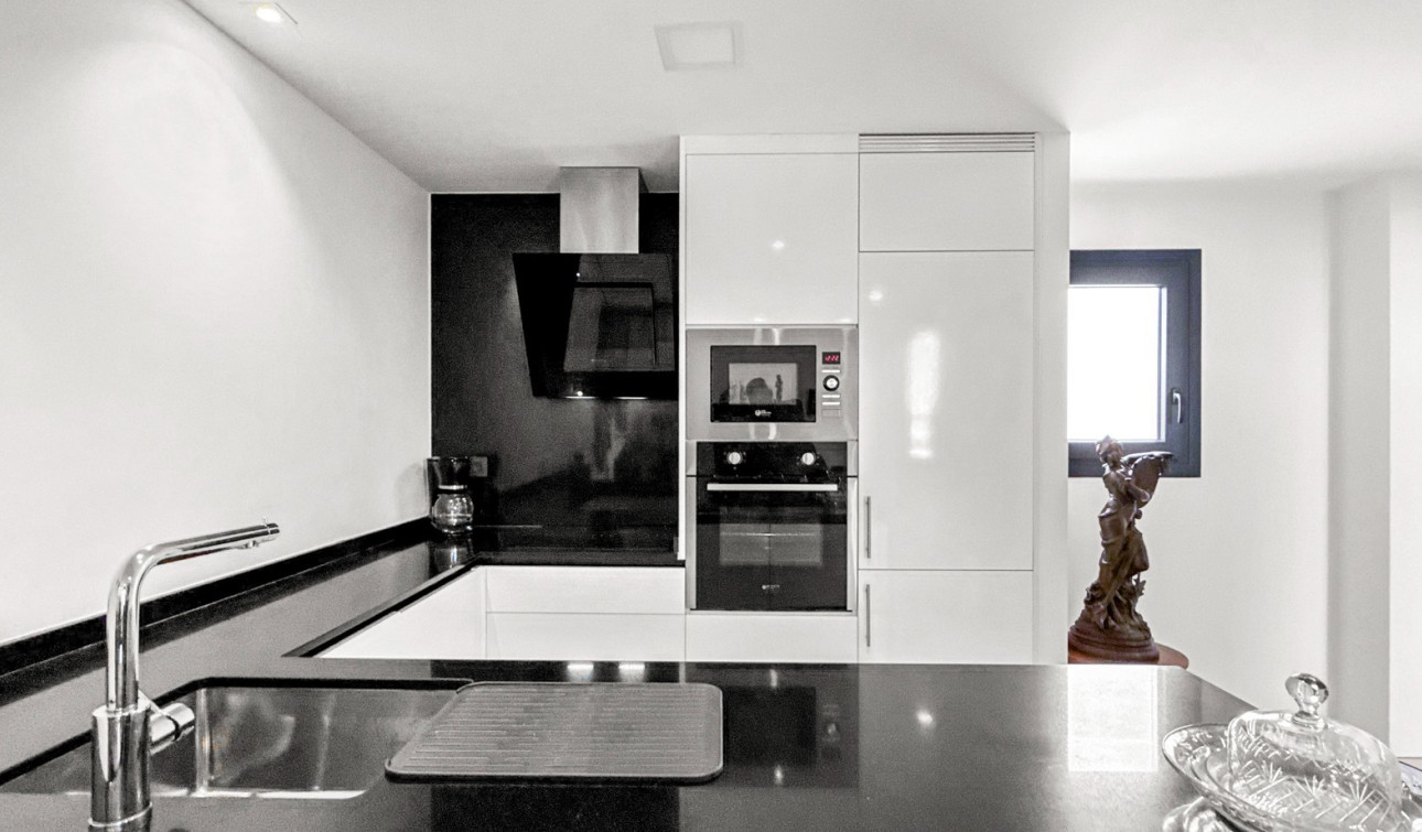 Resale - Apartment / Flat - Orihuela Costa - Los Altos