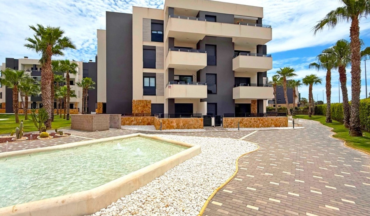 Resale - Apartment / Flat - Orihuela Costa - Los Altos