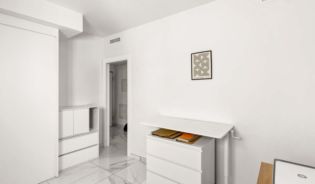 Resale - Apartment / Flat - Orihuela Costa - Los Altos