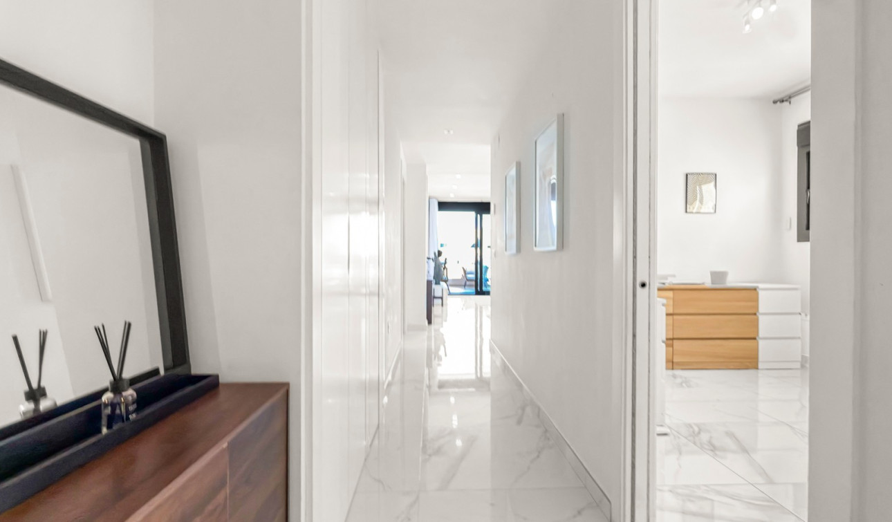 Resale - Apartment / Flat - Orihuela Costa - Los Altos