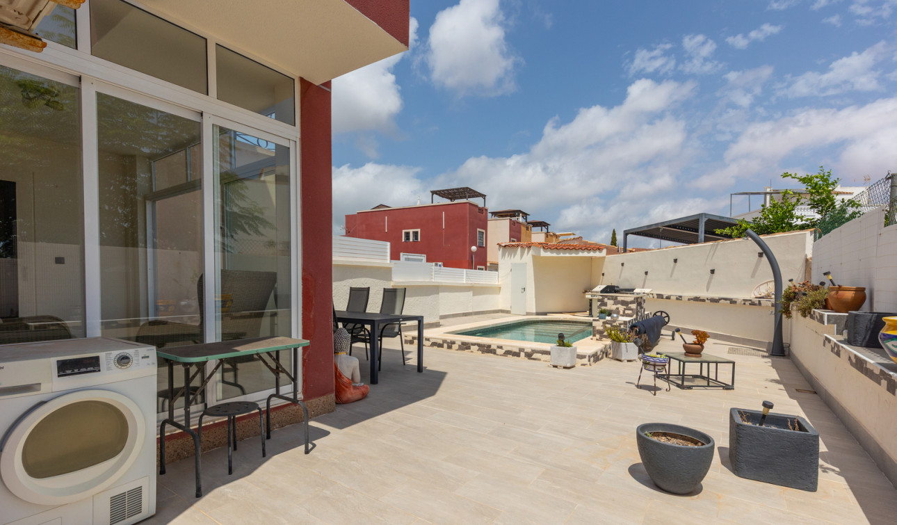 Resale - Apartment / Flat - Orihuela Costa - Los Altos