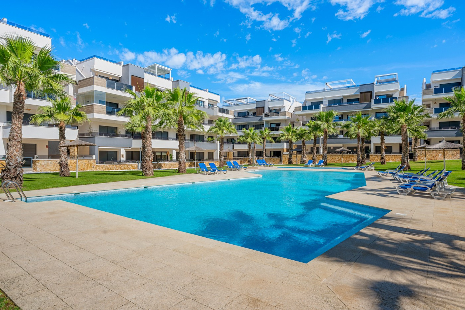 Resale - Apartment / Flat - Orihuela Costa - Los Altos