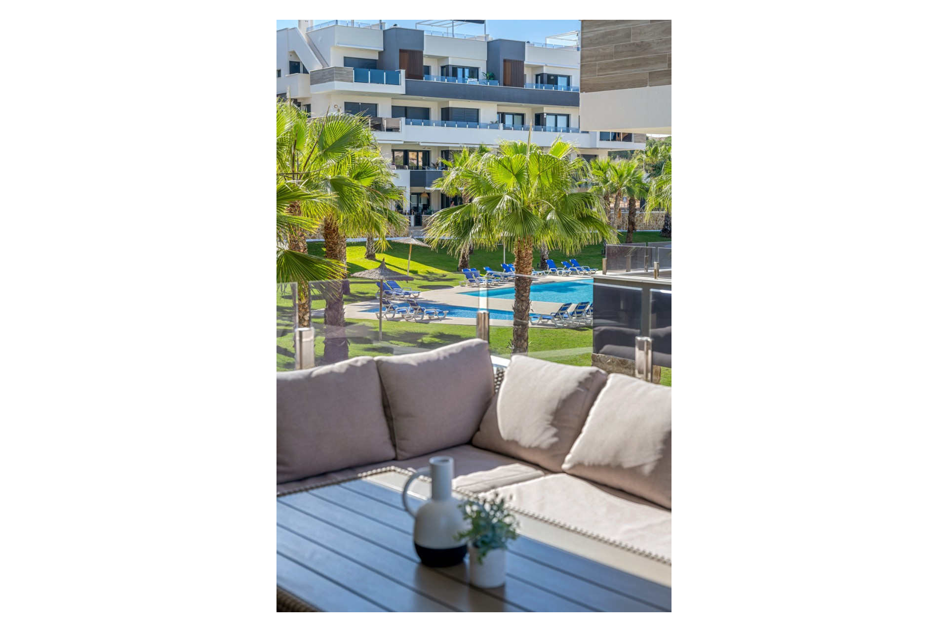 Resale - Apartment / Flat - Orihuela Costa - Los Altos