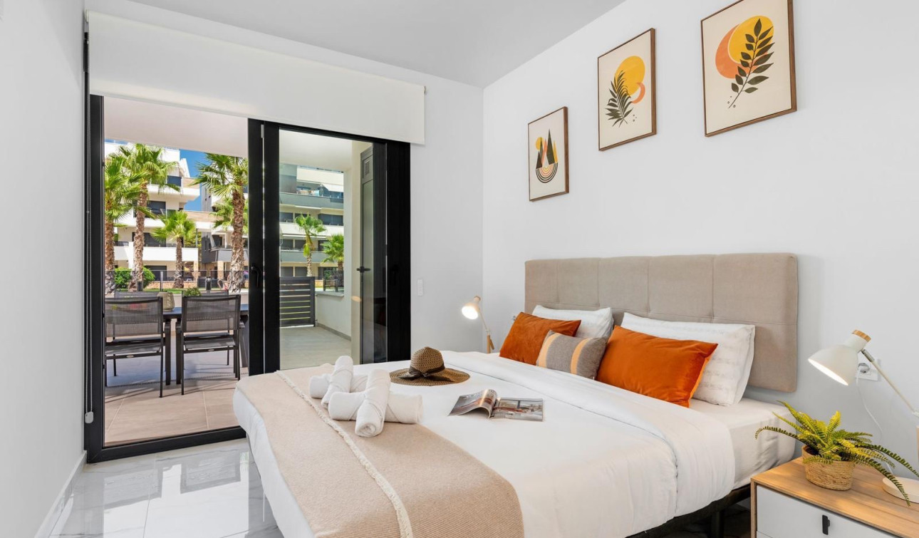 Resale - Apartment / Flat - Orihuela Costa - Los Altos