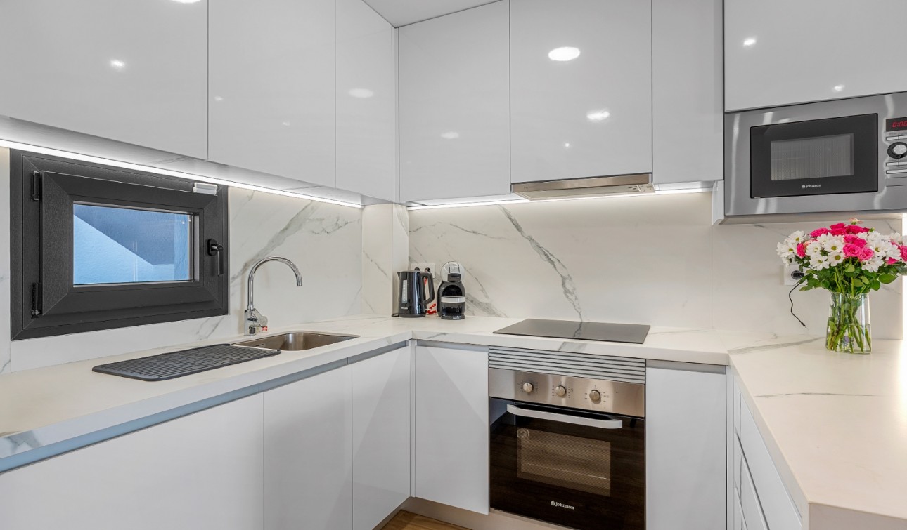 Resale - Apartment / Flat - Orihuela Costa - Los Balcones