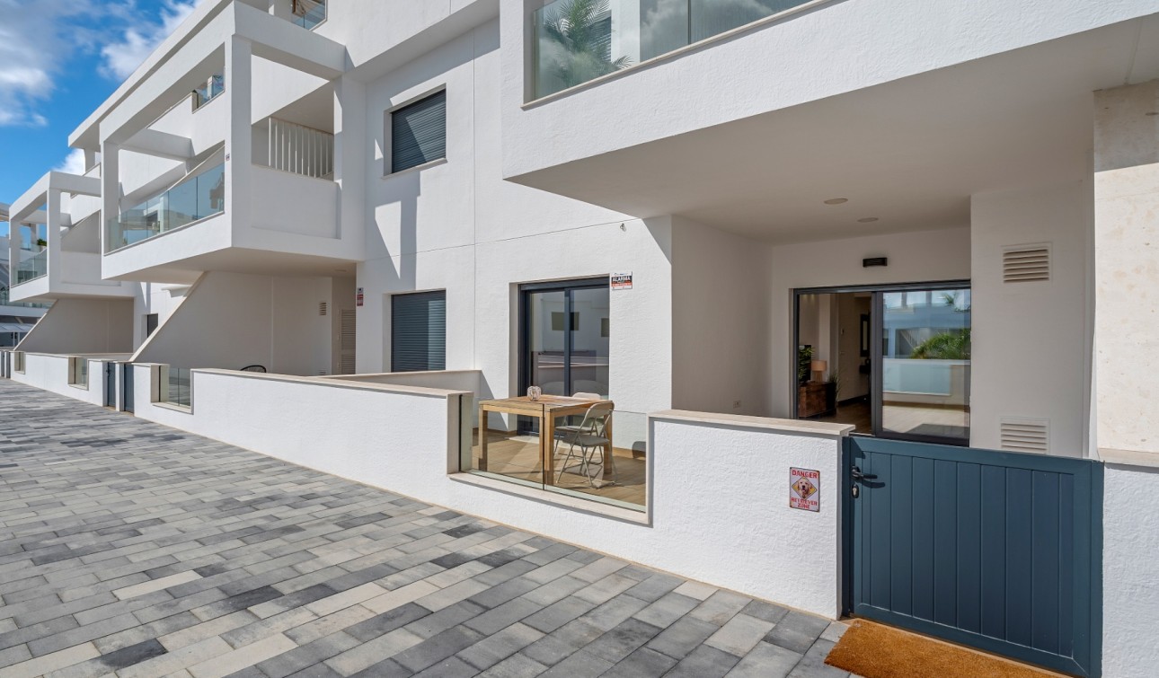 Resale - Apartment / Flat - Orihuela Costa - Los Balcones