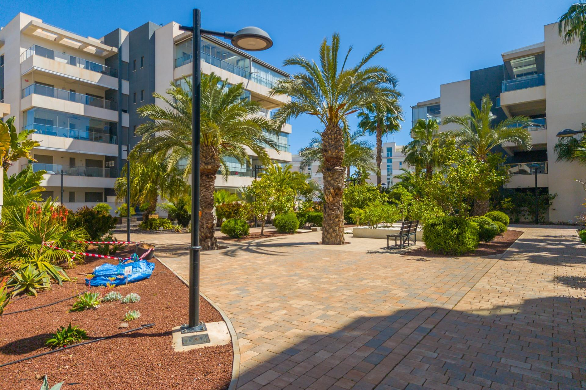 Resale - Apartment / Flat - Orihuela Costa - Los Dolses