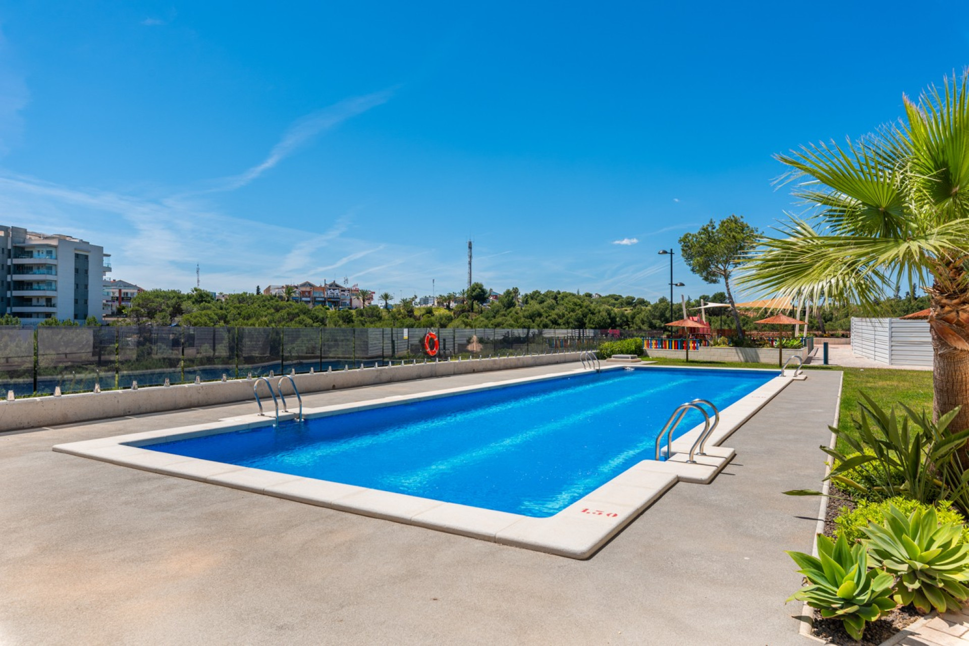Resale - Apartment / Flat - Orihuela Costa - Los Dolses