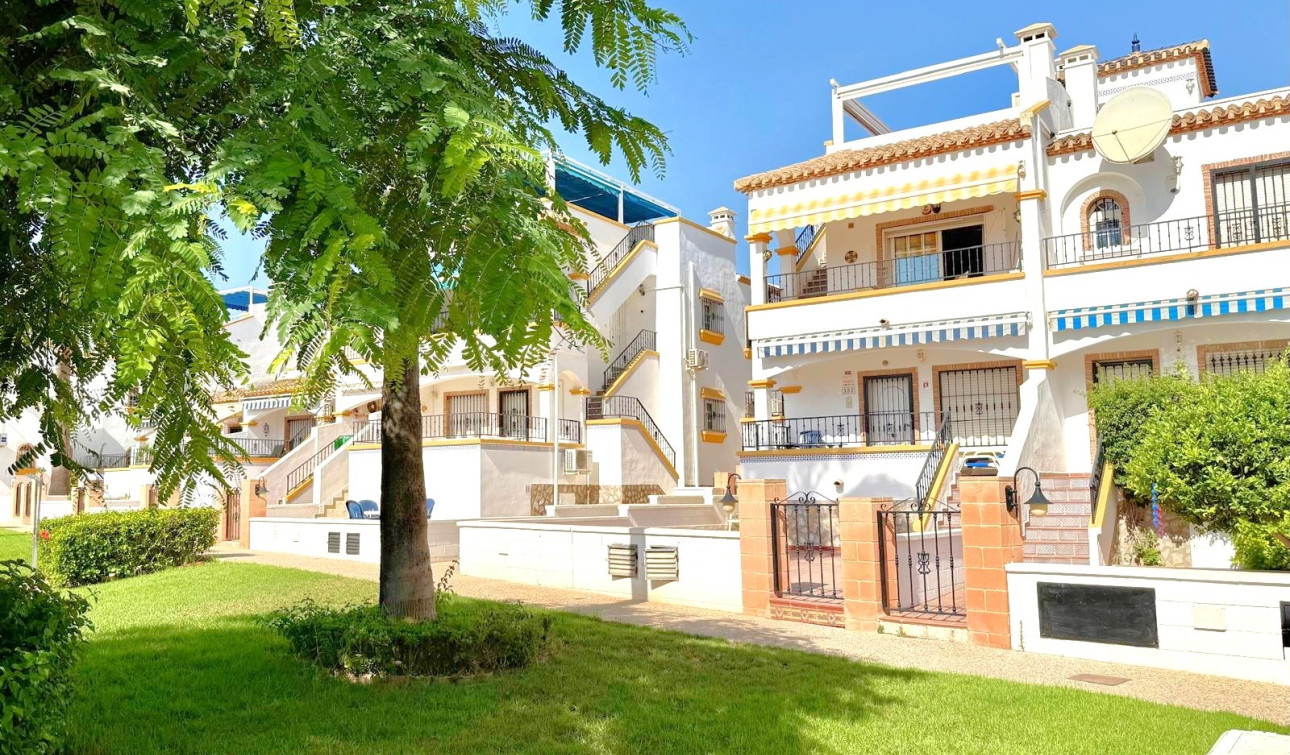 Resale - Apartment / Flat - Orihuela Costa - Los Dolses