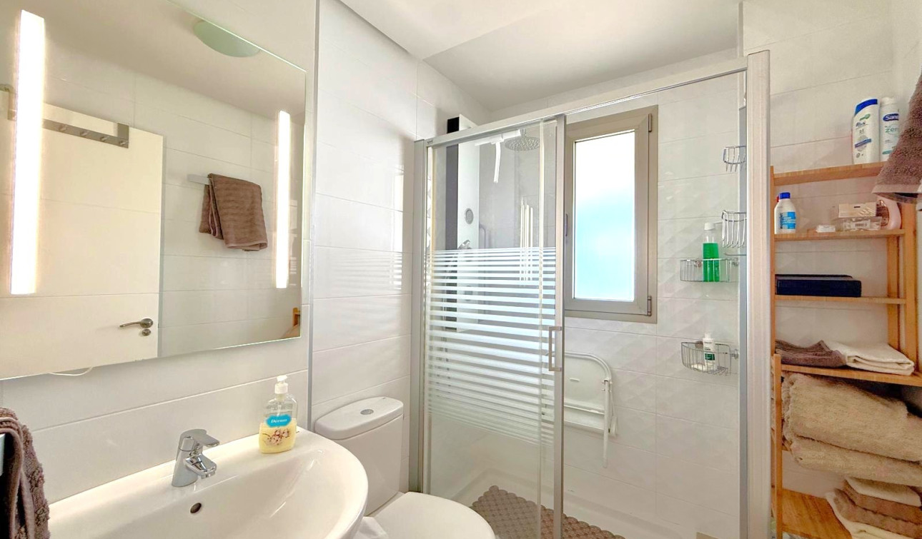 Resale - Apartment / Flat - Orihuela Costa - Los Dolses