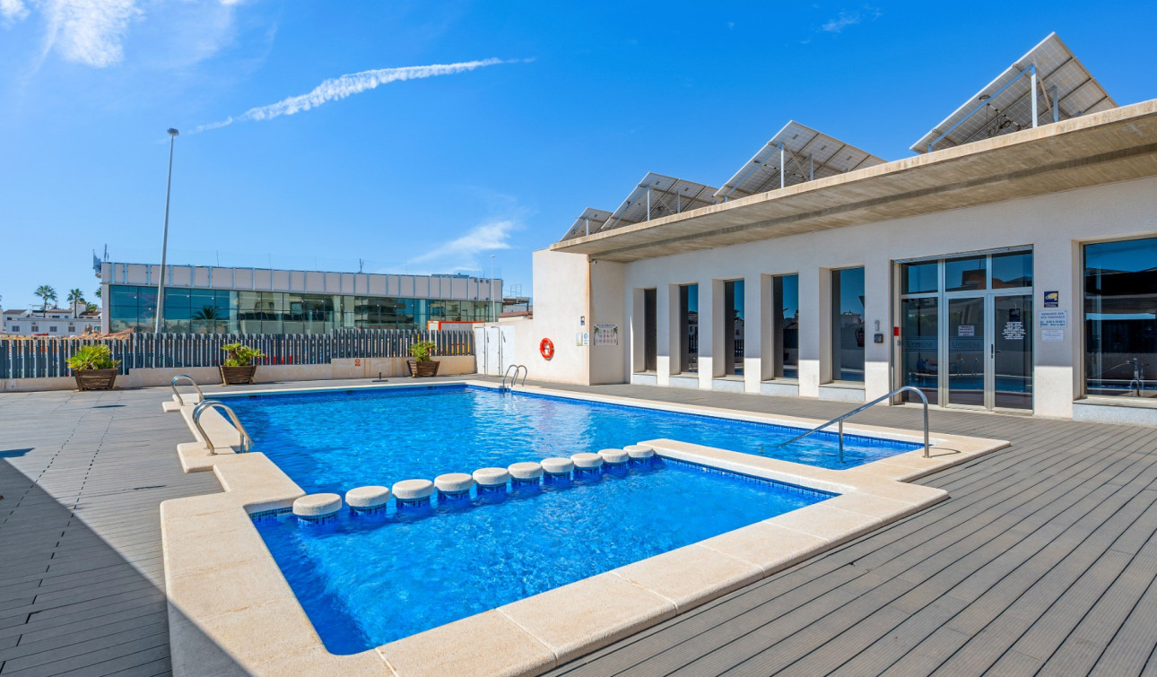 Resale - Apartment / Flat - Orihuela Costa - Los Dolses