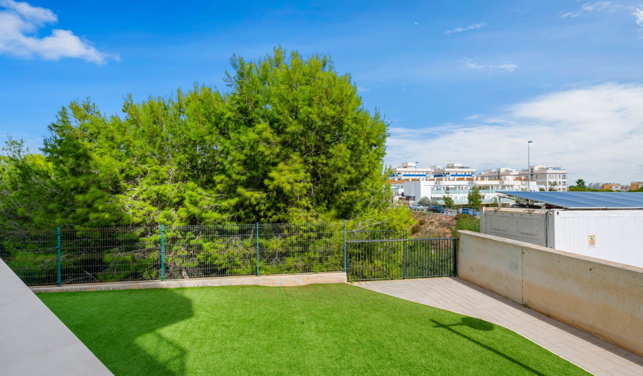 Resale - Apartment / Flat - Orihuela Costa - Los Dolses