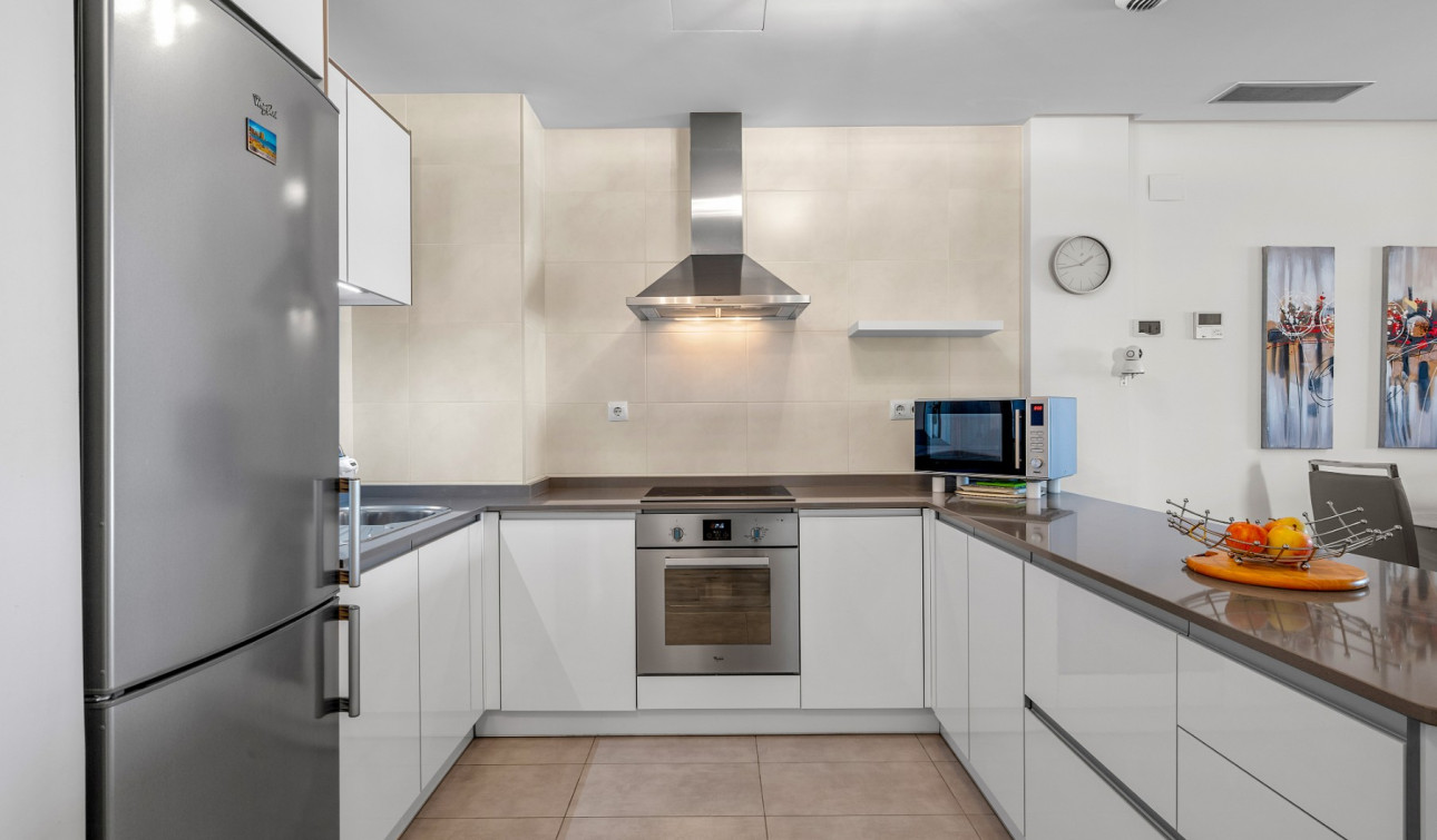 Resale - Apartment / Flat - Orihuela Costa - Los Dolses