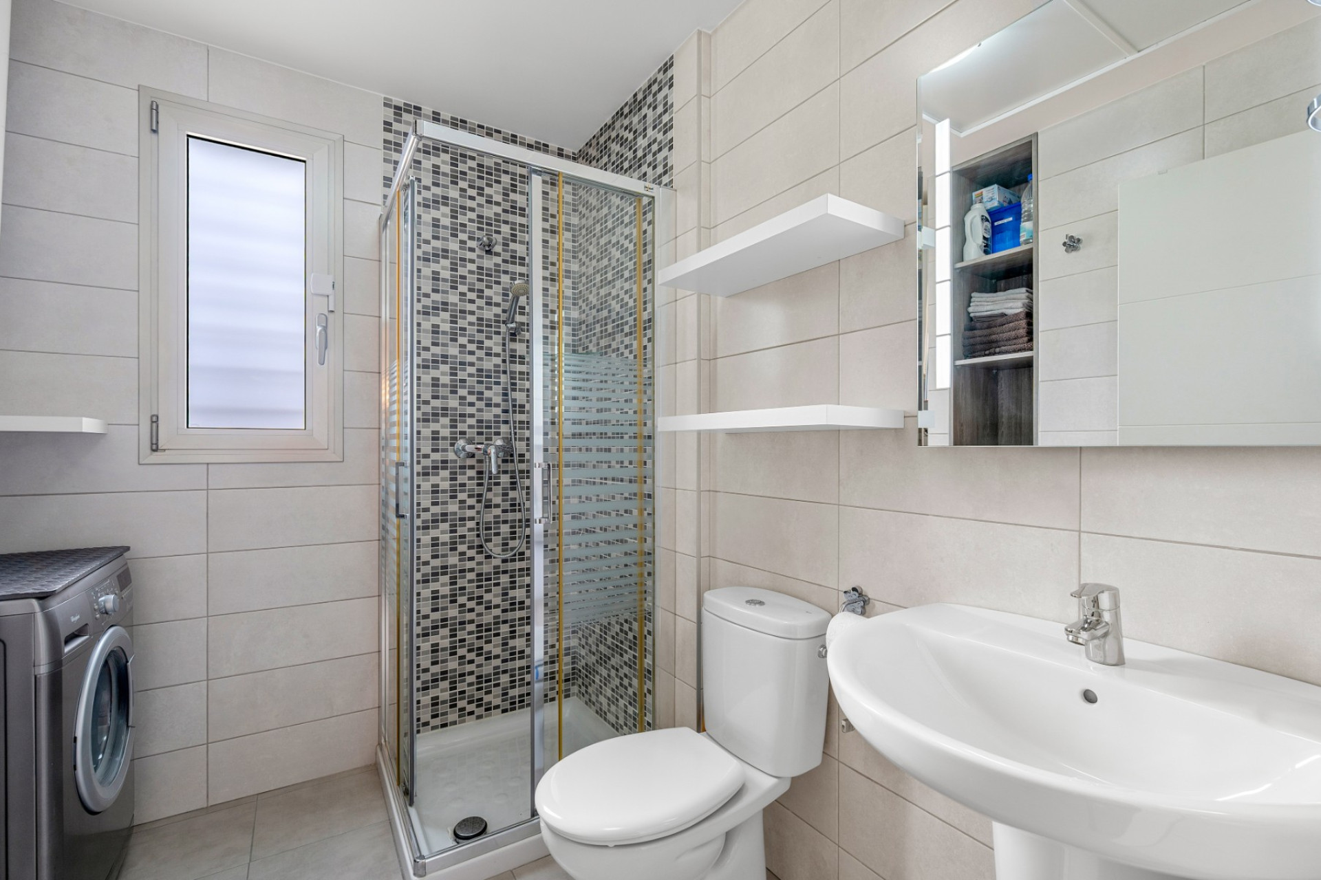 Resale - Apartment / Flat - Orihuela Costa - Los Dolses